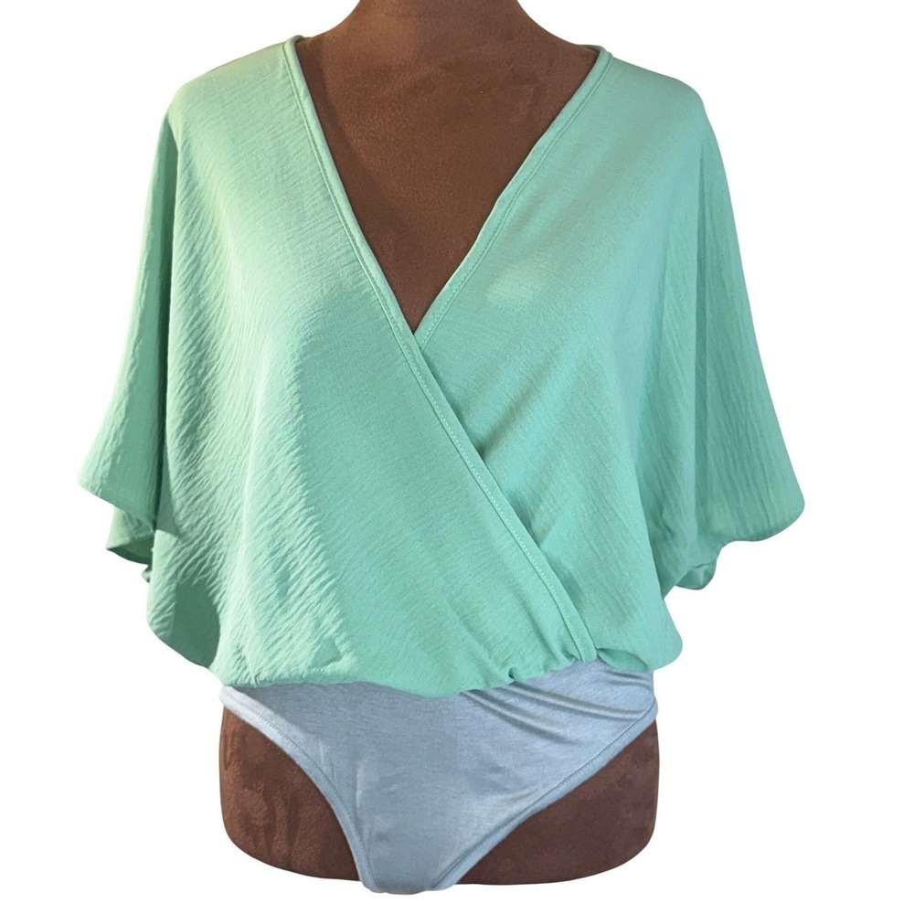 Peach Love California Faux Wrap V Neck Bodysuit Women Medium Mint Stretch‎ NWOT